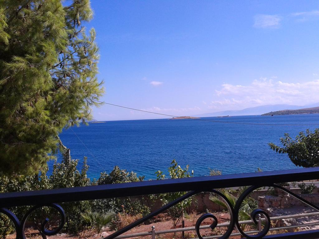 Niriides Daire Galaxídhion Dış mekan fotoğraf